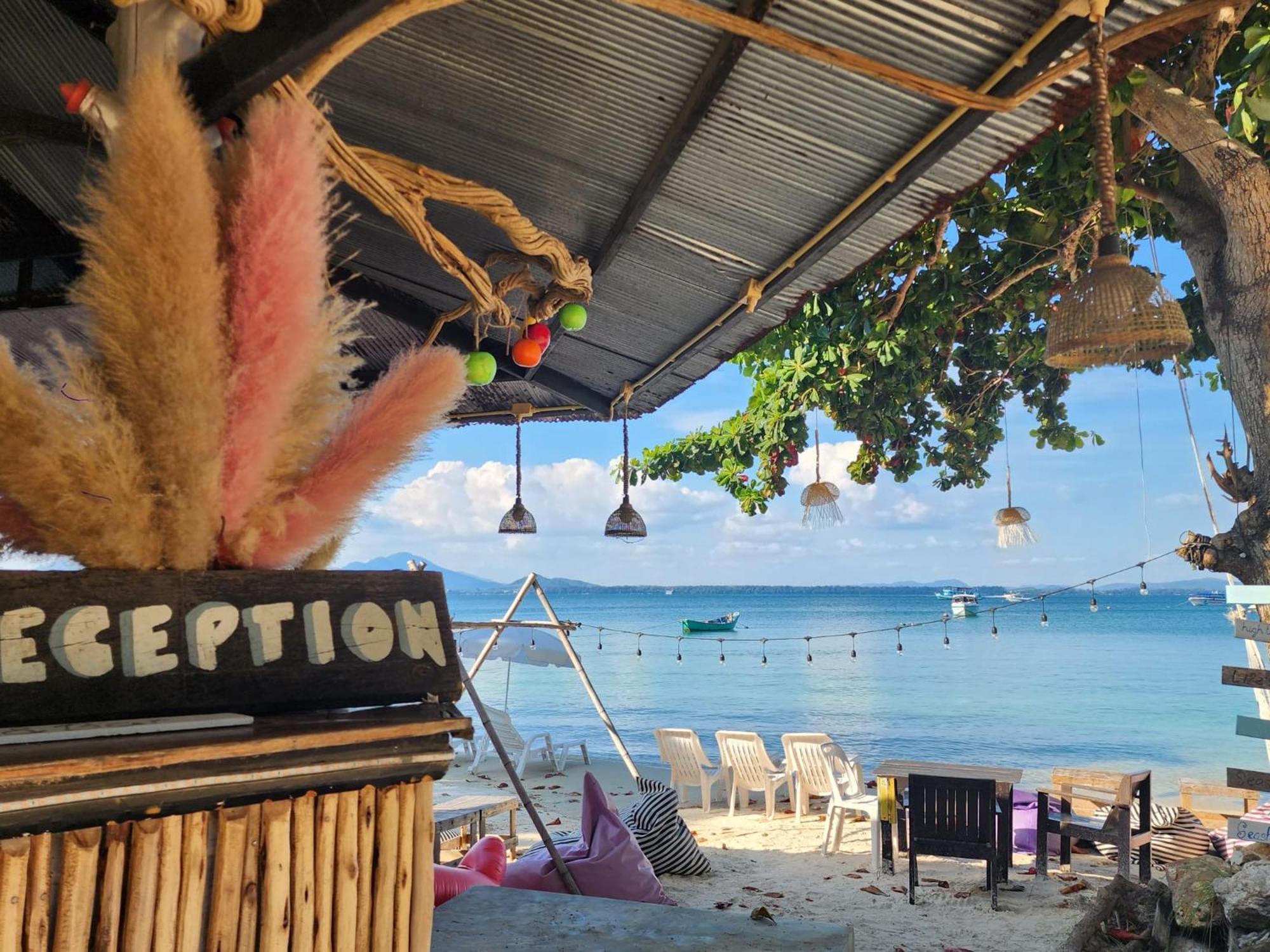 Minnie Seaview Resort Koh Samet Exterior photo